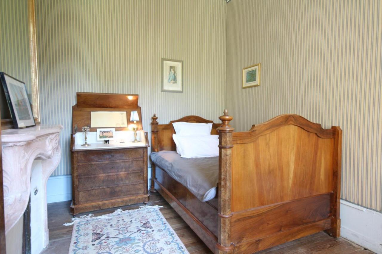Chateau De Mauvilly Bed & Breakfast Eksteriør bilde